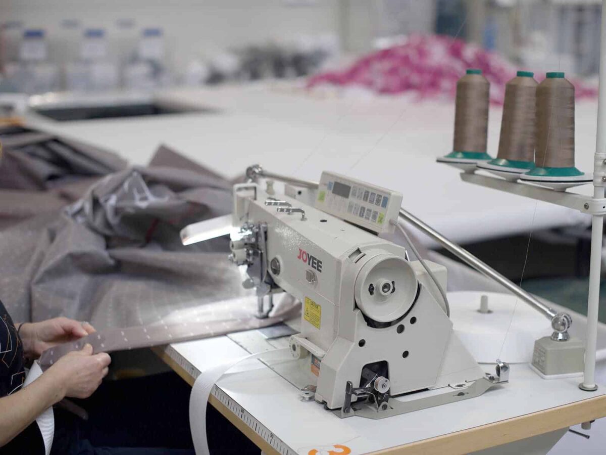 Fabric Banner Finishing